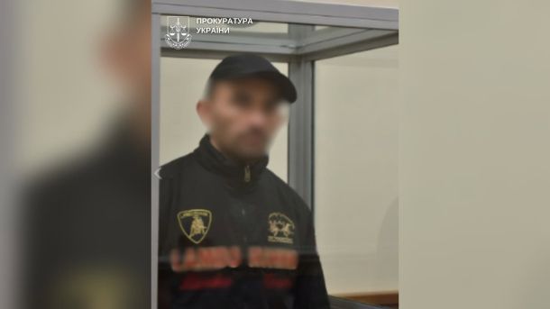 У Святошинському р-ні зупинили водія з ознаками наркотичного сп’яніння Будівля Дніпровського районного суду міста Києва, де засудили 30-річного уродженця Таджикистану до 4 років позбавлення волі за зґвалтування