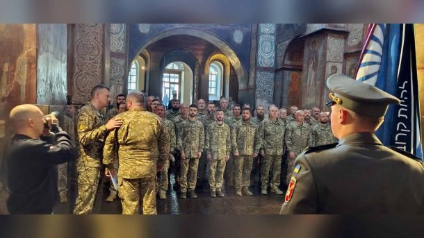 Андріївський узвіз: кияни 3 жовтня обговорять новий простір У Софійському соборі 25 вересня 30 військових капеланів отримали шеврони після курсів підготовки