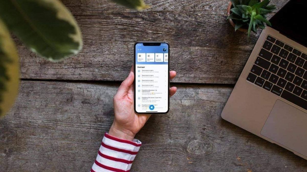 Киян запрошують обрати нові назви для Лаврської вулиці та парку «Юність» Киян запрошують обрати нові назви для Лаврської вулиці та парку «Юність»
