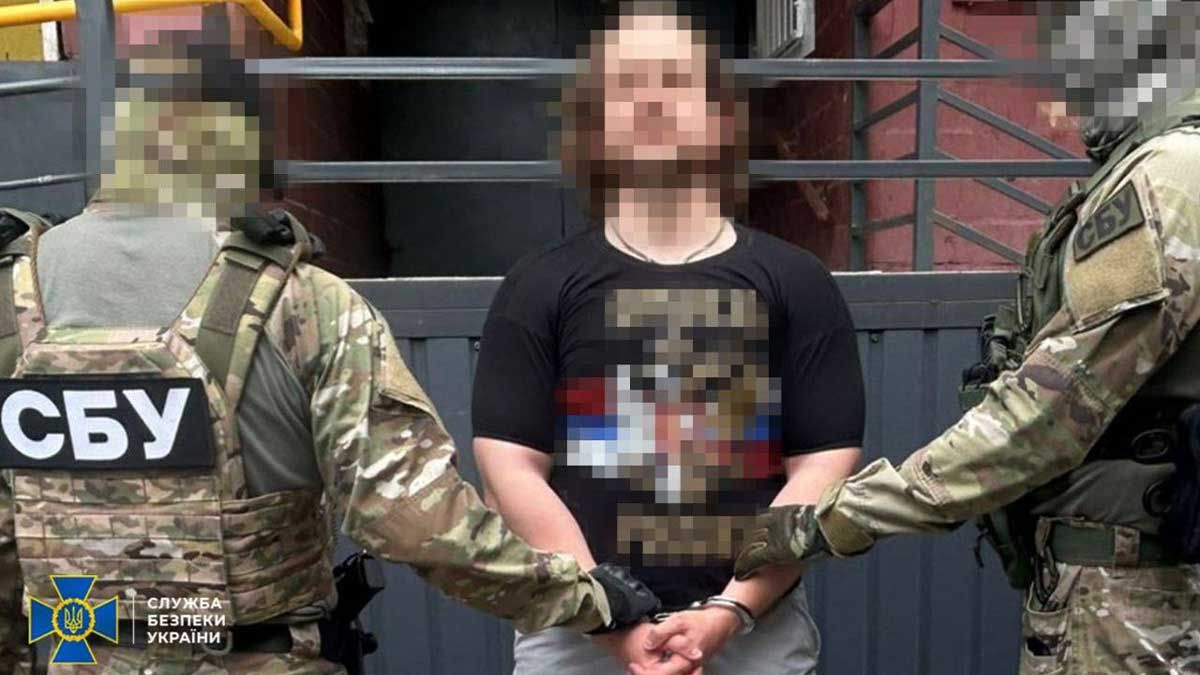 У Києві викрили двох агентів ФСБ: наводили ракети на ППО та бази ЗСУ У Києві викрили двох агентів ФСБ: наводили ракети на ППО та бази ЗСУ