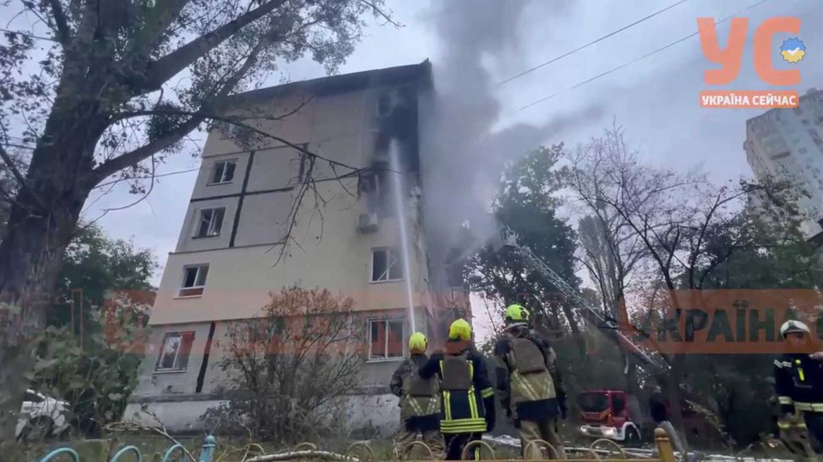 Віталій Кличко: наслідки ворожої атаки станом на 8:30 28 вересня Пошкоджений будинок. Наслідки російського повітряного удару