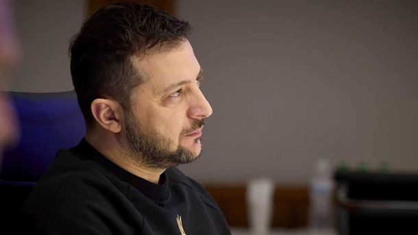 Путін закликав до «великоднього перемир’я» — Зеленський відповів звинуваченням у лицемірстві Путін закликав до «великоднього перемир’я» — Зеленський відповів звинуваченням у лицемірстві