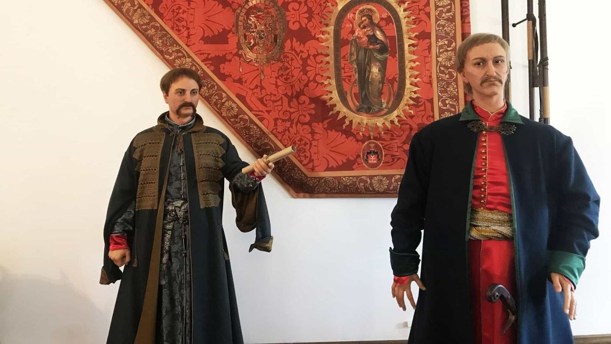 У Києві 28 жовтня: дискусія про спадщину Пилипа Орлика та першу українську Конституцію Фігури Івана Мазепи і Пилипа Орлика в Батуринському музеї