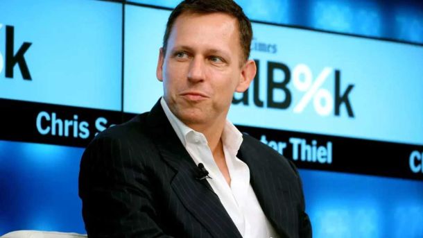 Як розпалася дружба Ілона Маска і Пітера Тіля: від PayPal до війни в тіні Як розпалася дружба Ілона Маска і Пітера Тіля: від PayPal до війни в тіні