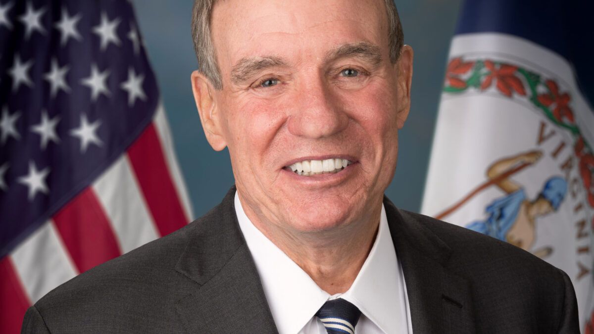 Fox News: Сенатор Марк Уорнер — «Наші розвідслужби зобов’язані відповісти американцям» Fox News: Сенатор Марк Уорнер — «Наші розвідслужби зобов’язані відповісти американцям»