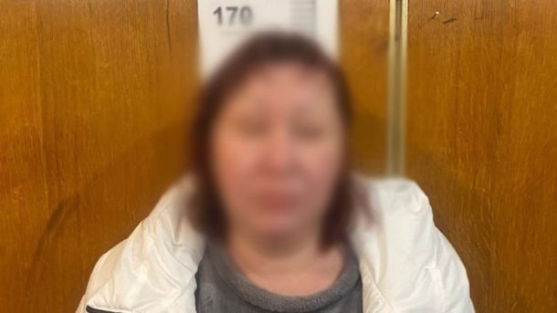 У Києві судитимуть жінку за погрозу підірвати управління поліції Затримана 52-річна жінка біля ростоміра в поліції після хибного повідомлення про підрив управління поліції у Києві