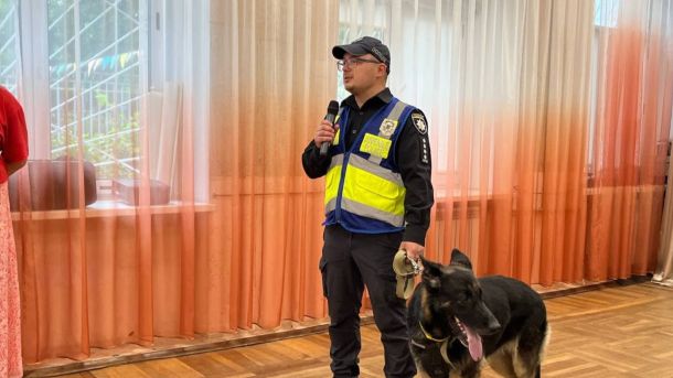 «Територія Гідності» у Києві: музиканти і поети вшанували Небесну Сотню «Територія Гідності» у Києві: музиканти і поети вшанували Небесну Сотню