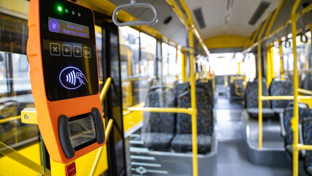 У Києві — найдешевша поїздка, але один із найдорожчих проїзних: що з тарифами в інших містах? У Києві — найдешевша поїздка, але один із найдорожчих проїзних: що з тарифами в інших містах?