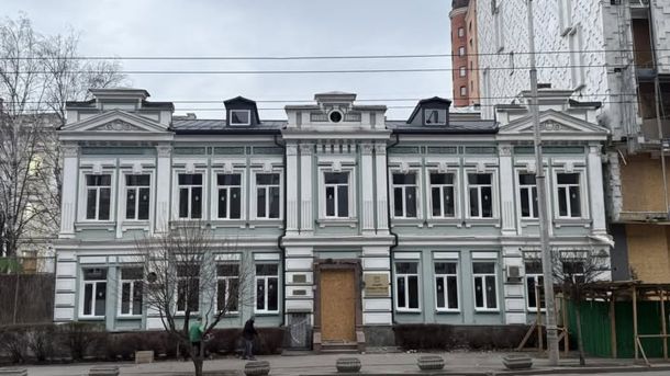 Скульптури Ернеста Коткова на Троєщині: КНМЦ готує облікові документи Фасад садиби Міллера на Жилянській, 38 у Києві після відновлення вікон, пошкоджених ракетним ударом 2025 року