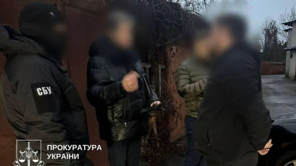 У Києві затримали екстопменеджера «Енергоатому» за крадіжку 18,6 млн Затримання підозрюваного в розкраданні в Енергоатомі