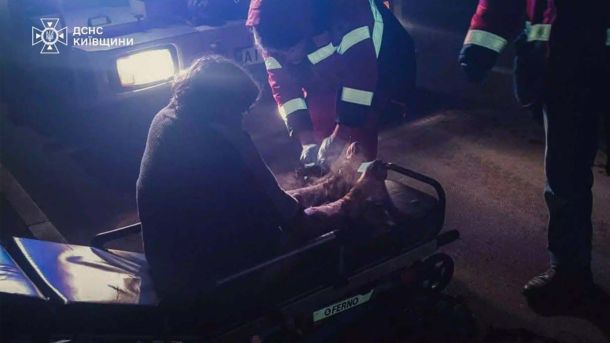 На Фастівщині жінку підозрюють у вбивстві співмешканця Врятова літня жінка