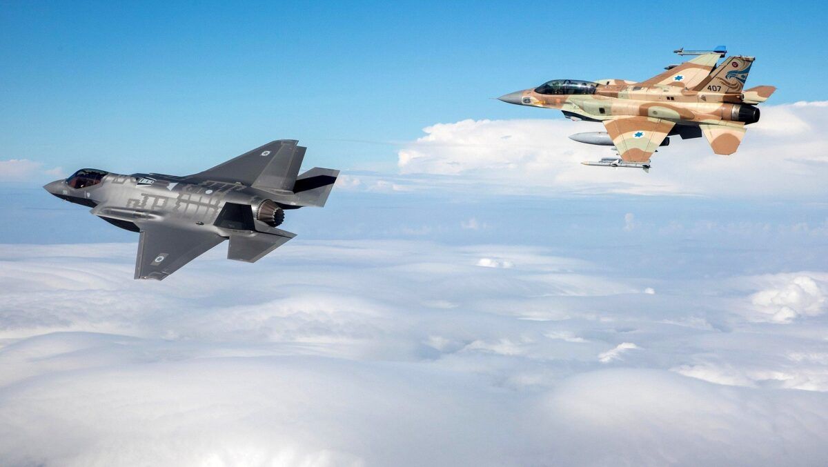 Ізраїльський авіаудар вбив щонайменше 26 мирних жителів у Газі — зростає загроза гуманітарної катастрофи Літаки армії Ізраїлю