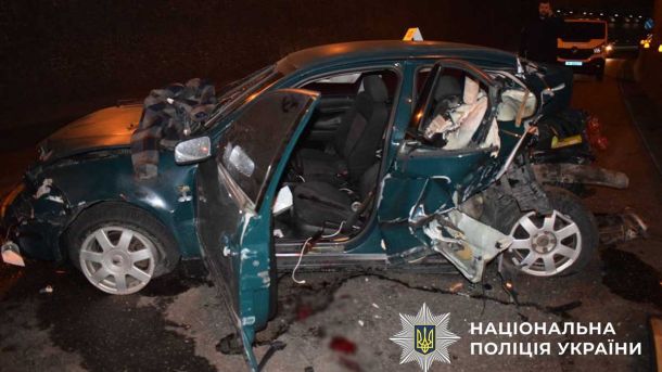 У Києві судитимуть двох закладчиків психотропів на Троєщині: до 10 років в'язниці У Києві судитимуть двох закладчиків психотропів на Троєщині: до 10 років в'язниці