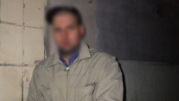 Схованки з наркотиками: у Києві затримали чоловіка з канабісом Чоловік, затриманий у Києві за підозрою у збуті наркотиків