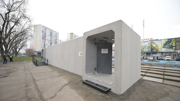 Два нових дитячих вагони Укрзалізниці їдуть до Карпат Укриття