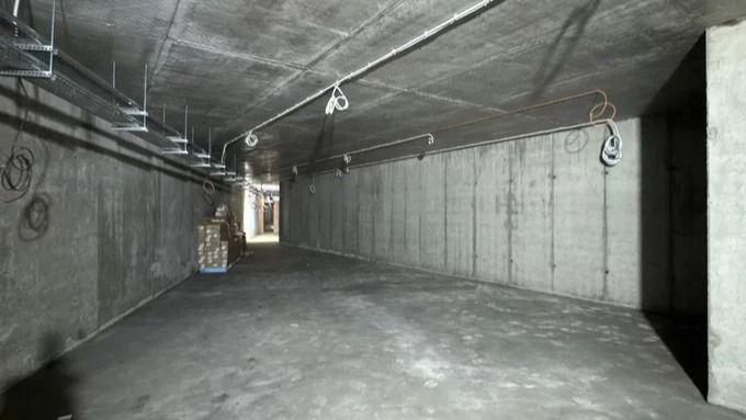 У Києві відкриють перше укриття з «МакДональдзом» і паркінгом: що відомо У Києві відкриють перше укриття з «МакДональдзом» і паркінгом: що відомо