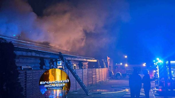 У ніч на 6 жовтня росіяни атакували 116 дронами — ППО знищила 83 цілі Гасіння пожежі