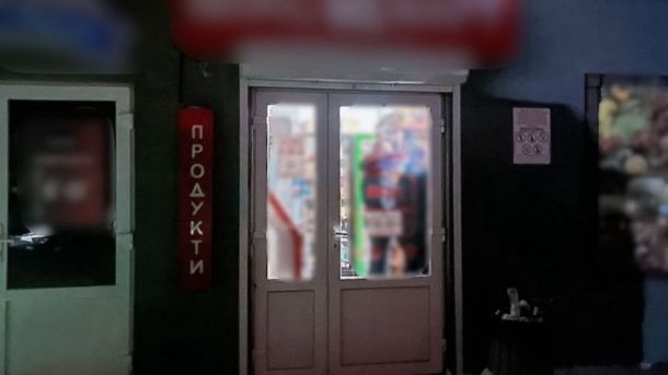 На Святошині затримали киянку за торгівлю амфетаміном Крамниця, в якій був скоєний злочин