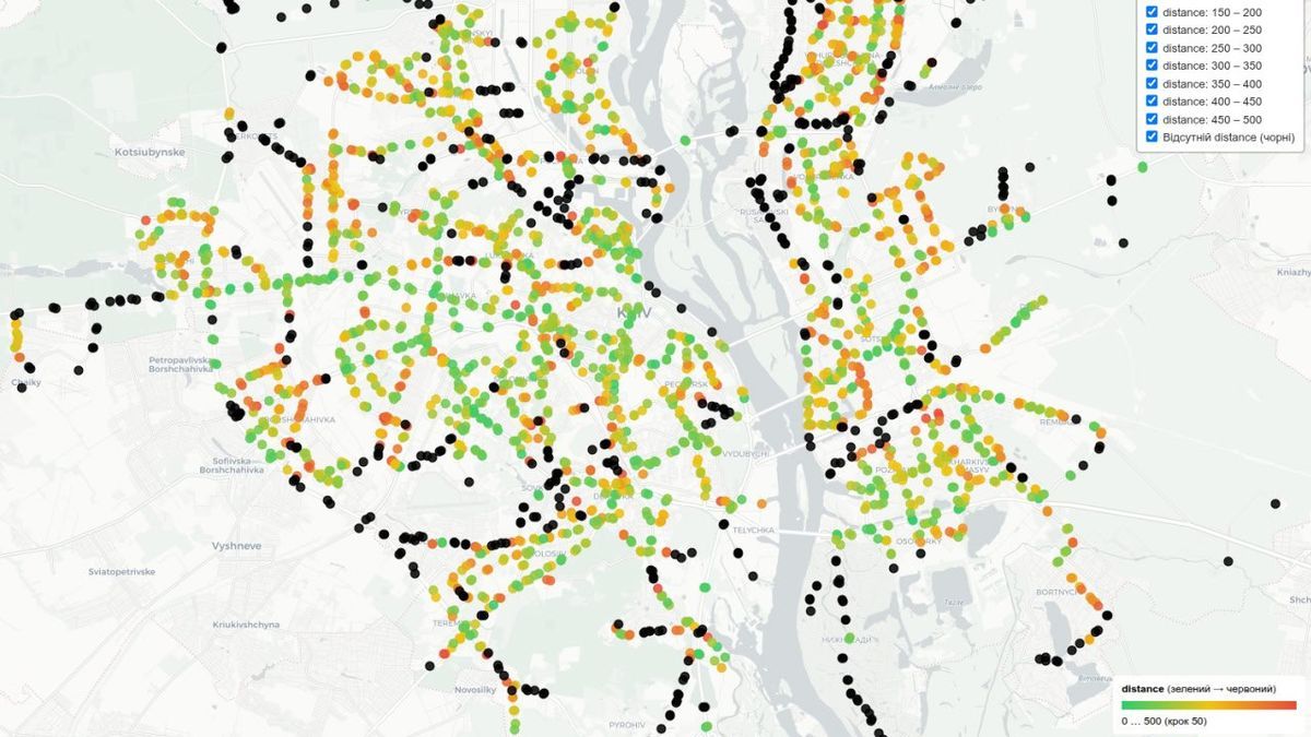 У Києві створили карту відстаней від зупинок до укриттів: 600 точок без захисту поруч 450.png, Карта Києва з відстанями та зонуванням, показує розподіл об'єктів і маршрутів міста, що допомагає аналізувати транспортну та інфраструктурну ситуацію столиці України, актуальні новини міста.