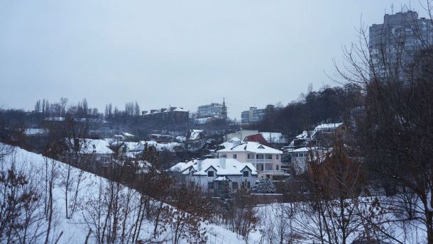 Bloomberg: У Європи є гроші, щоб врятувати Україну. Потрібна воля Батиєва гора — історична місцевість у Києві.