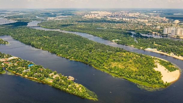 На Дніпровських островах створять заказник Борейка: 426 га Аерофотознімок островів Покал та Рославський на Дніпрі поблизу Осокорків — ландшафтний заказник імені Володимира Борейка