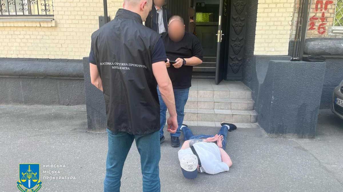 У Києві судитимуть організатора втечі ухилянтів: $60 тисяч за переправлення до Молдови У Києві судитимуть організатора втечі ухилянтів: $60 тисяч за переправлення до Молдови