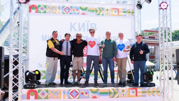 Контрактова площа перетворилась на найбільший міський простір для активності в Україні Контрактова площа перетворилась на найбільший міський простір для активності в Україні