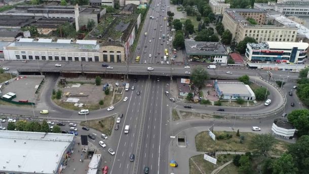 Шулявський шляхопровід: болтові з’єднання обстежать за 2,73 млн грн Шулявський шляхопровід у Києві, де планують обстежити болтові з'єднання конструкцій за 2,73 млн грн