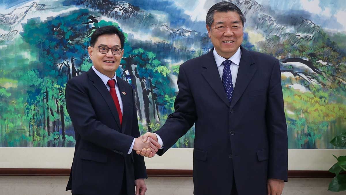 Хе Ліфен — «економічний цар» Китаю та головний переговірник із Заходом Хе Ліфен — «економічний цар» Китаю та головний переговірник із Заходом