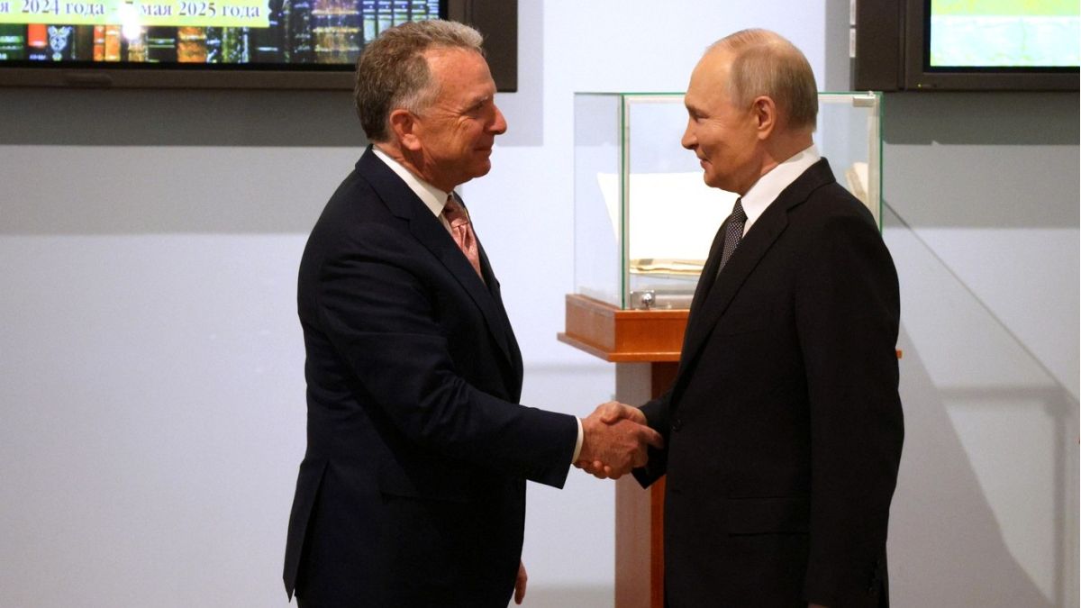 Візит Віткоффа до Путіна — США вимагають миру, але Кремль не поступається Спеціальний посланник США Стів Віткофф і Володимир Путін