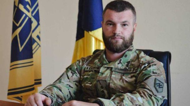 «Будинок з хлібною лавкою»: замість реставрації — сучасні двері з монтажною піною «Будинок з хлібною лавкою»: замість реставрації — сучасні двері з монтажною піною