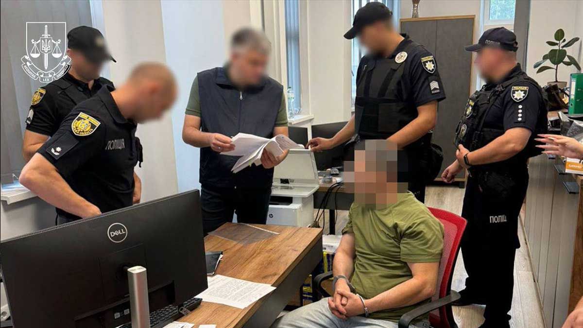 Імовірному вбивці Андрія Парубія оголосили підозру Імовірному вбивці Андрія Парубія оголосили підозру