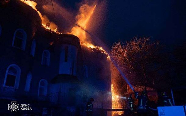 Матір експрокурора придбала будинок на базі митників у Конча-Заспі — Bihus.info Матір експрокурора придбала будинок на базі митників у Конча-Заспі — Bihus.info
