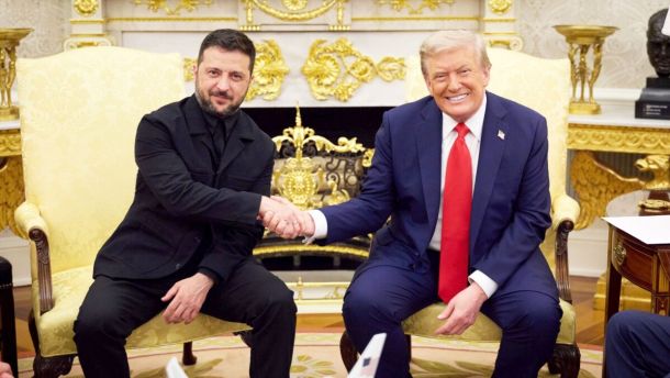 Україна запустила Місяць цифрової грамотності Президент України Володимир Зеленський і президент США Дональд Трамп. Вашингтон, 18 серпня 2025 року