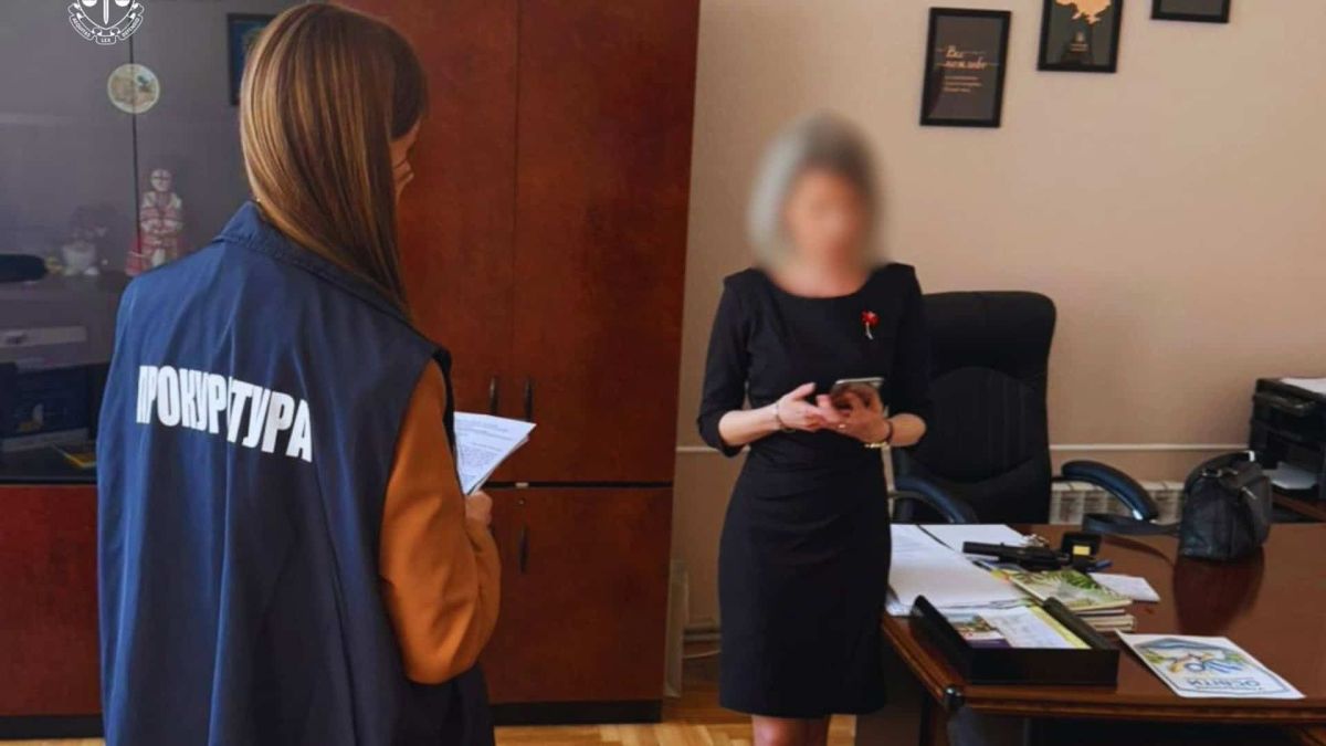 Начальницю управління освіти РДА Києва підозрюють у неподанні декларації Будівля прокуратури або символіка антикорупційного провадження — справа про неподання декларації начальницею управління освіти РДА Києва
