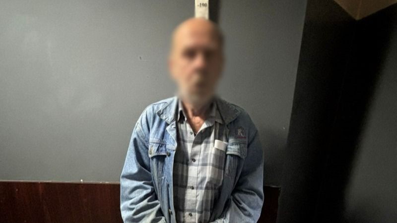 Порушив межі: у Гідропарку затримали чоловіка за розпусні дії в присутності неповнолітніх Порушив межі: у Гідропарку затримали чоловіка за розпусні дії в присутності неповнолітніх