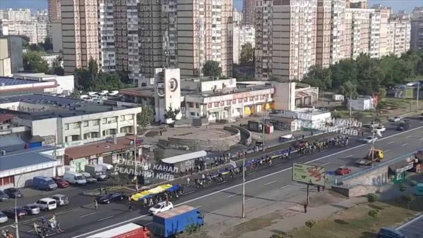 У Києві впав ворожий дрон: займання не сталося У Києві впав ворожий дрон: займання не сталося