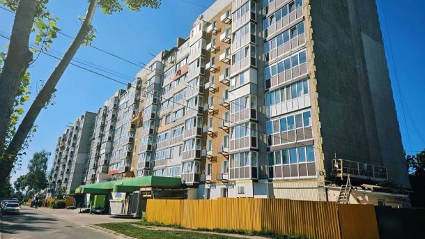 Центральну вулицю Бородянки відбудують за сучасними технологіями: нові зупинки, LED-освітлення, «Безпечне місто» Центральну вулицю Бородянки відбудують за сучасними технологіями: нові зупинки, LED-освітлення, «Безпечне місто»