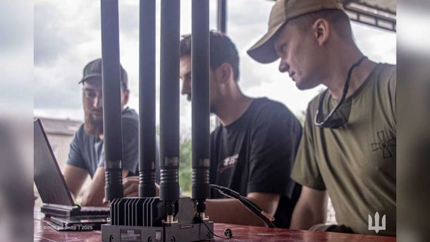 В Україні запрацював найбільший накопичувач енергії: забезпечить світлом 600 тисяч домівок В Україні запрацював найбільший накопичувач енергії: забезпечить світлом 600 тисяч домівок