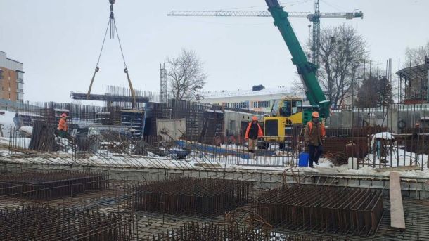 У Голосіївському районі вибухнув автомобіль: поліція з'ясовує обставини Загальний вигляд на будівництво укриття