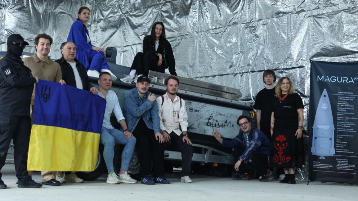 Театр Франка передав ЗСУ дрон Magura, названий на честь «Конотопської відьми» Театр Франка передав ЗСУ дрон Magura, названий на честь «Конотопської відьми»
