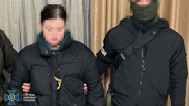 У Бортничах запобігли привласненню землі вартістю 1,2 млн грн Працівники СБУ і підозрювана