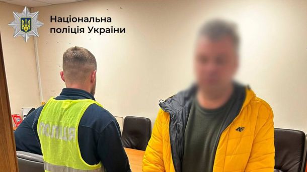 17 осіб підозрюють у розкраданні 34 млн грн аграрних грантів Посадовець КП «Київтеплоенерго», який, за даними слідства, не забезпечив належного огородження ями з окропом