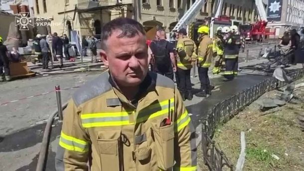Удар по потягу на Харківщині: 6 загиблих — прокуратура Голова ДСНС України Андрій Даник дає коментар на фоні зруйнованої будівлі підрозділу ДСНС на Київщині після ракетного удару Росії 24 травня 2026 року
