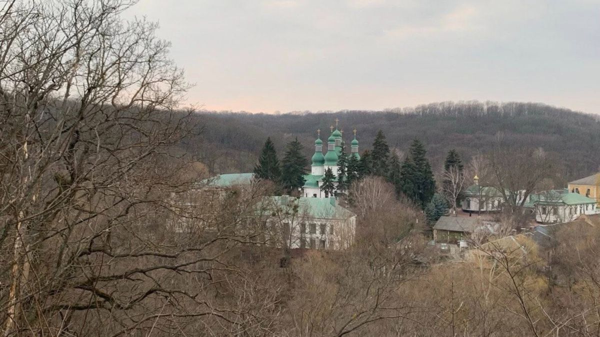 Суд щодо Китаївського городища перенесли через відсутність світла Китаївське городище