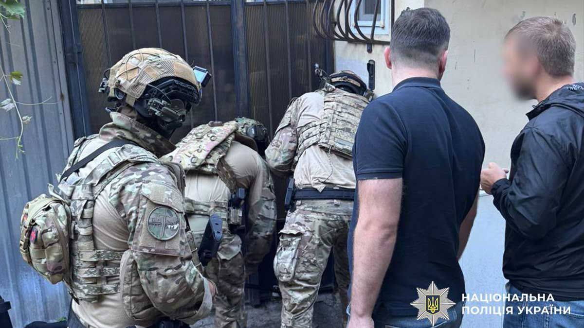 Кіберполіція викрила схему договірних матчів у настільному тенісі: підозрюваному з Одеси загрожує до 5 років ув’язнення Кіберполіція викрила схему договірних матчів у настільному тенісі: підозрюваному з Одеси загрожує до 5 років ув’язнення