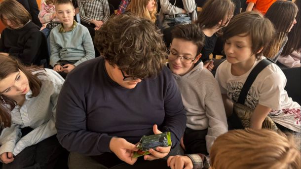 «Збудуй свою Мрію» в КПІ: 40 школярів із 8 областей запустили планери Фахівці Будинку природи проводять інтерактивну лекцію про екологію для учнів школи № 96 у Києві