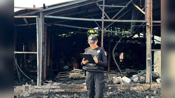 Бізнес-центр на вул. Лариси Руденко розширив площу вдвічі без дозволу Наслідки атаки російських дронів у Бориспілі та Обухівщині — пошкоджені будинки й автомобілі, є поранені