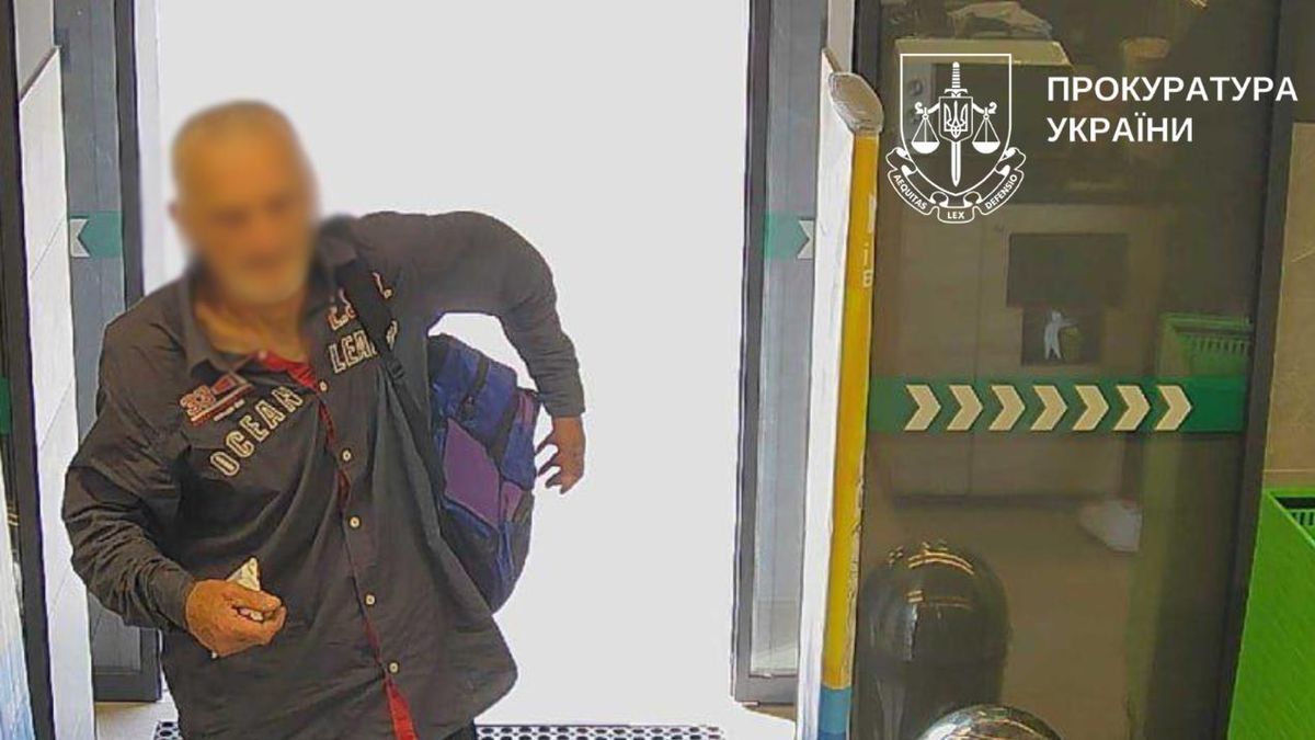 Зґвалтування і розбій у Києві: 60-річного рецидивіста взяли під варту Стоп-кадр із камер спостереження