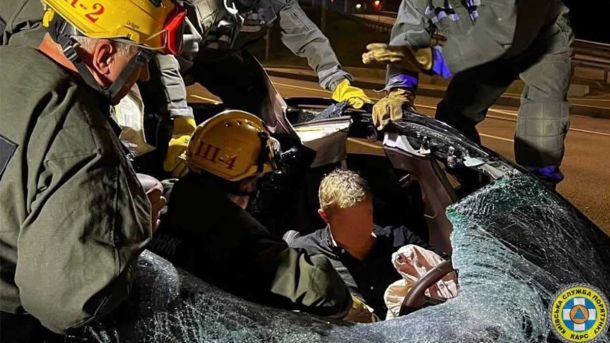 ДТП на Теліги: маршрутка врізалася в автобус, постраждали двоє людей ДТП на Теліги: маршрутка врізалася в автобус, постраждали двоє людей